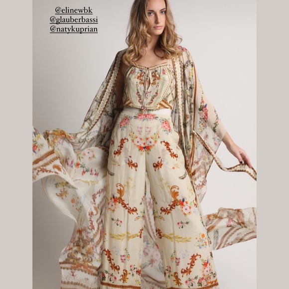 CREAM ROBE/KAFTAN/KIMONO WITH FLORAL PRINT - Picture 9 of 10